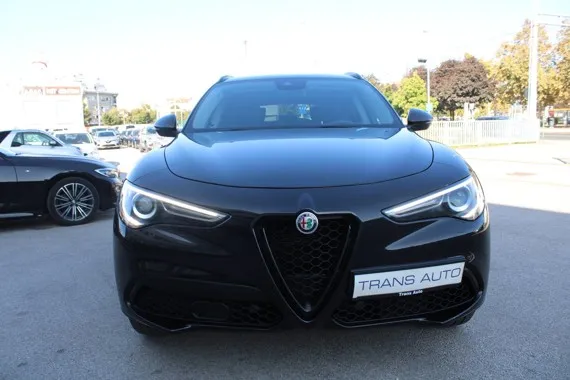 Alfa Romeo Romeo Alfa Romeo Stelvio 2.2 Mjt Q4 B-Tech AUTOMATIK *NAVIGACIJA,KAMERA* Image 2